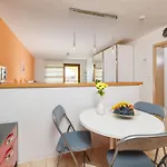 Ivka Apartamento *