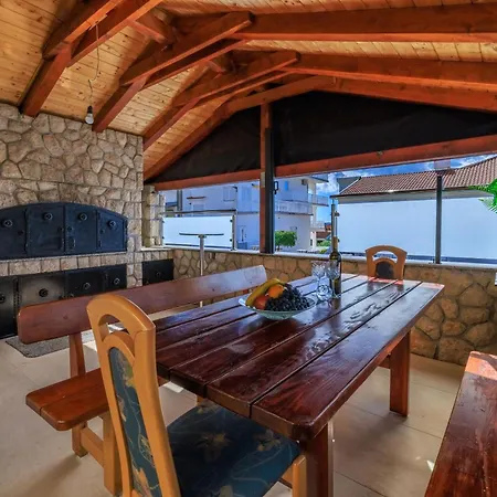 Apartamento Ivka *