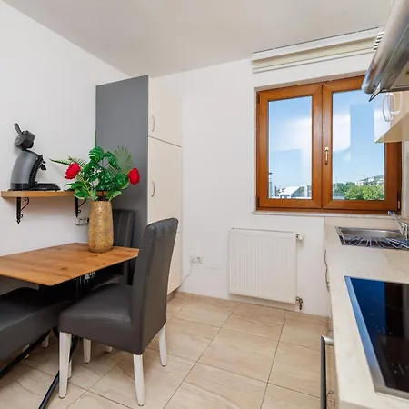 Ivka Apartamento *